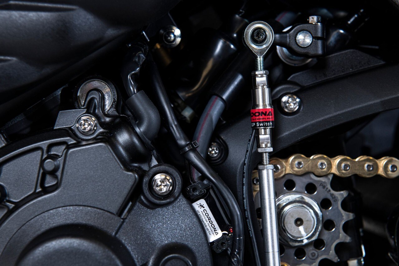 Yamaha R1 Replica Toprak Limited Edition 